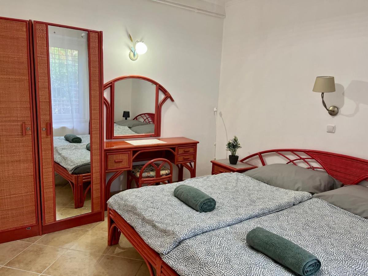 Апартаменты Casa Di Bianca - Koezvetlen Vizparti Nyaralo Шиофок Экстерьер фото
